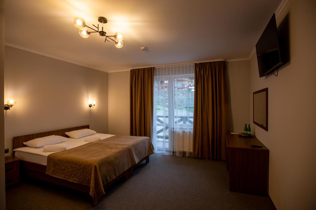 Князів Двір Hotel Буковел Екстериор снимка